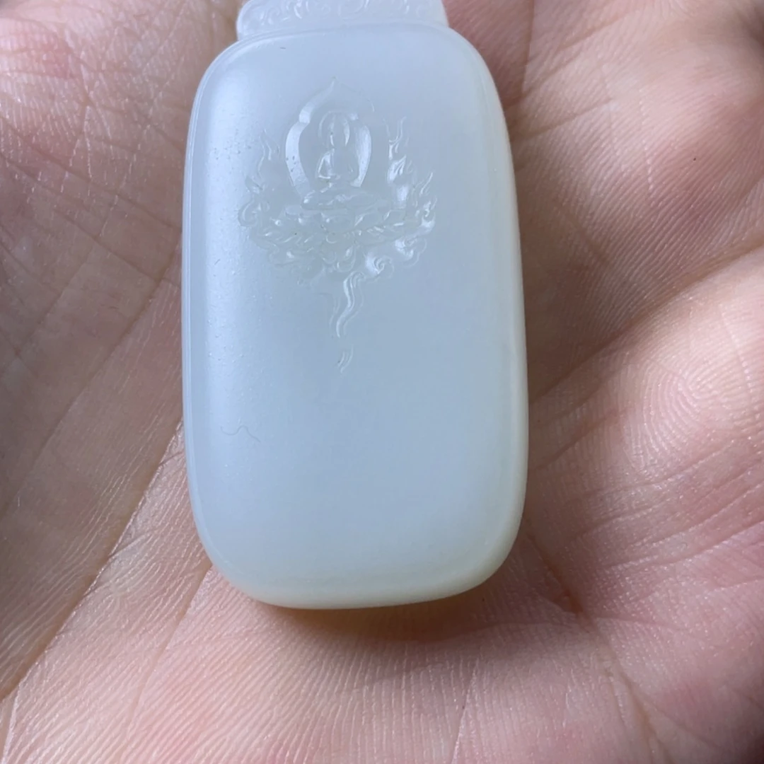 吊坠(不含链)未镶嵌和田玉B****J
