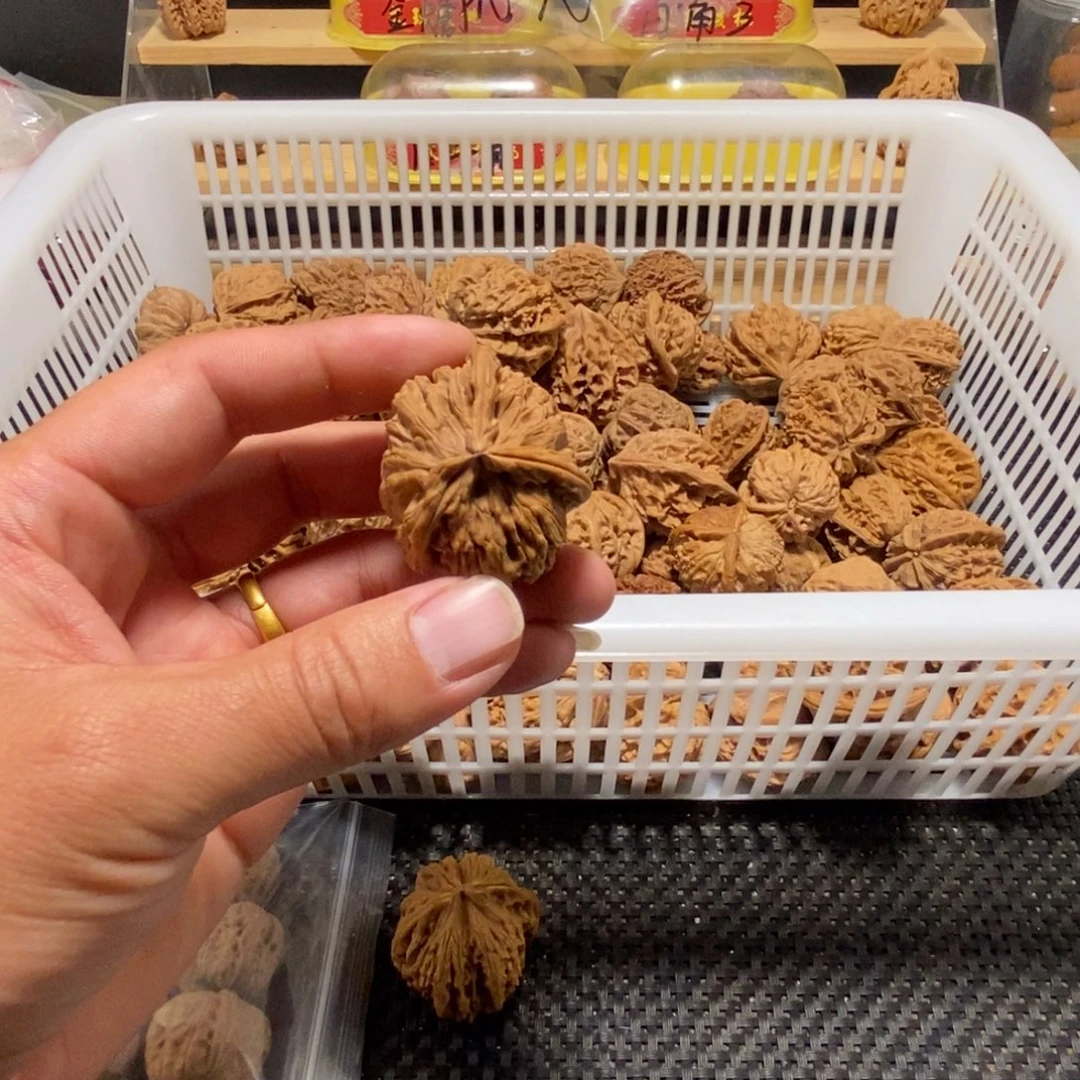 静***朗核桃异形单只异形