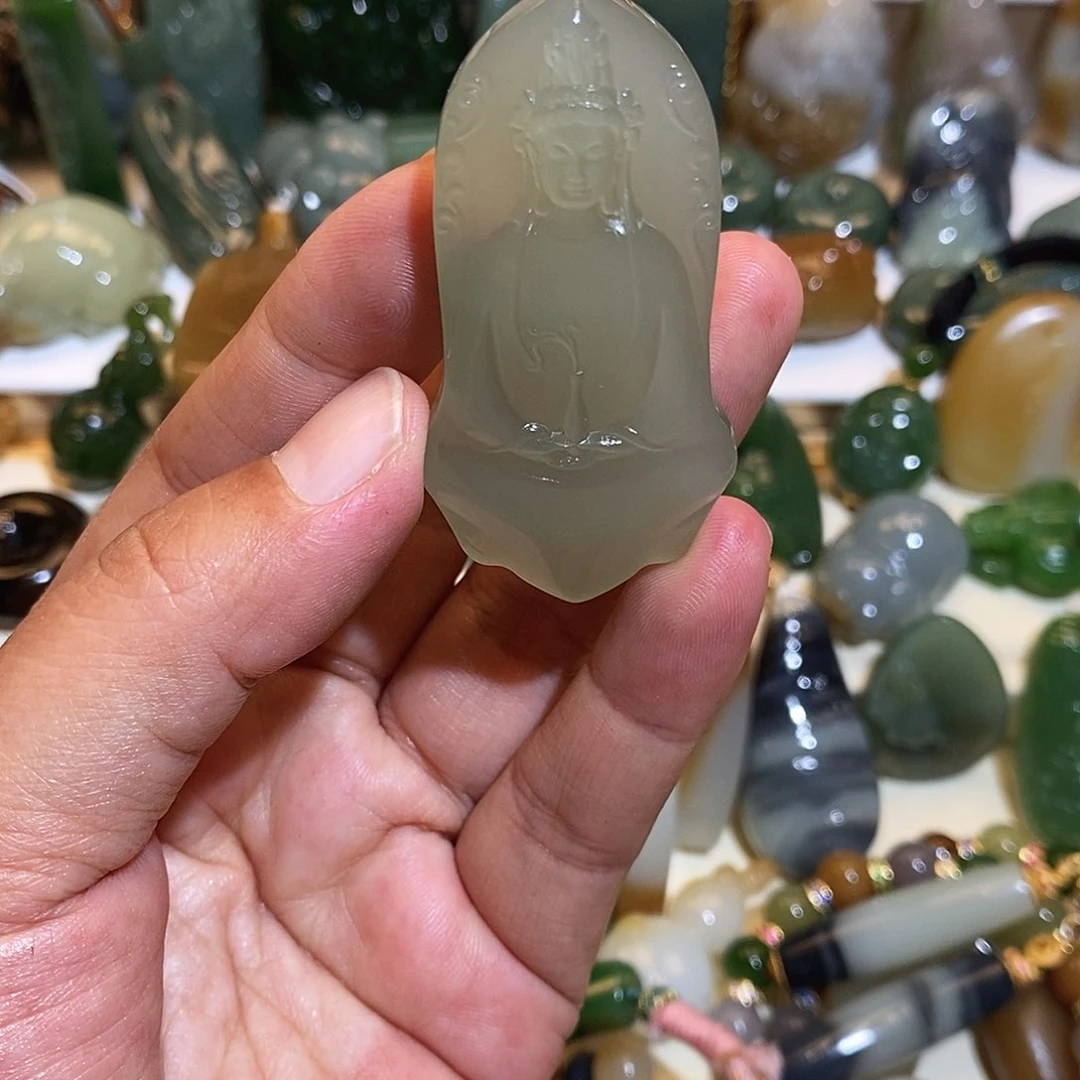 未镶嵌和田玉挂件