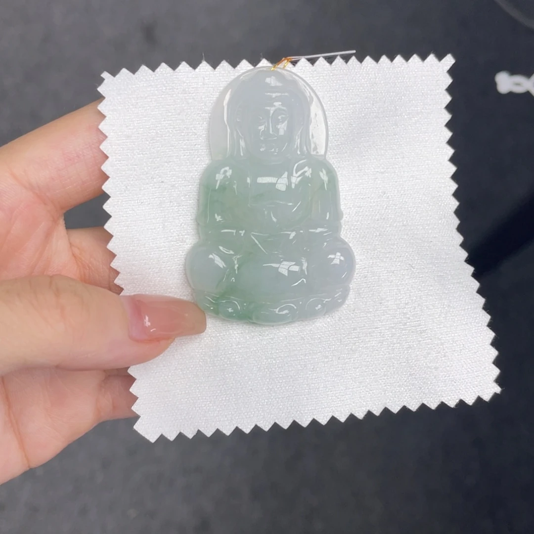 颈饰未镶嵌翡翠平安扣