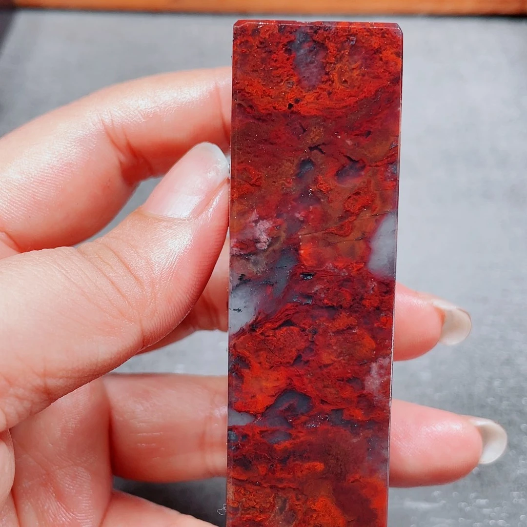 【闪购商品】玉桂林鸡血玉印章素章