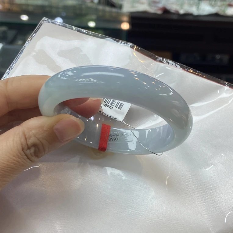 天然缅甸翡翠手镯