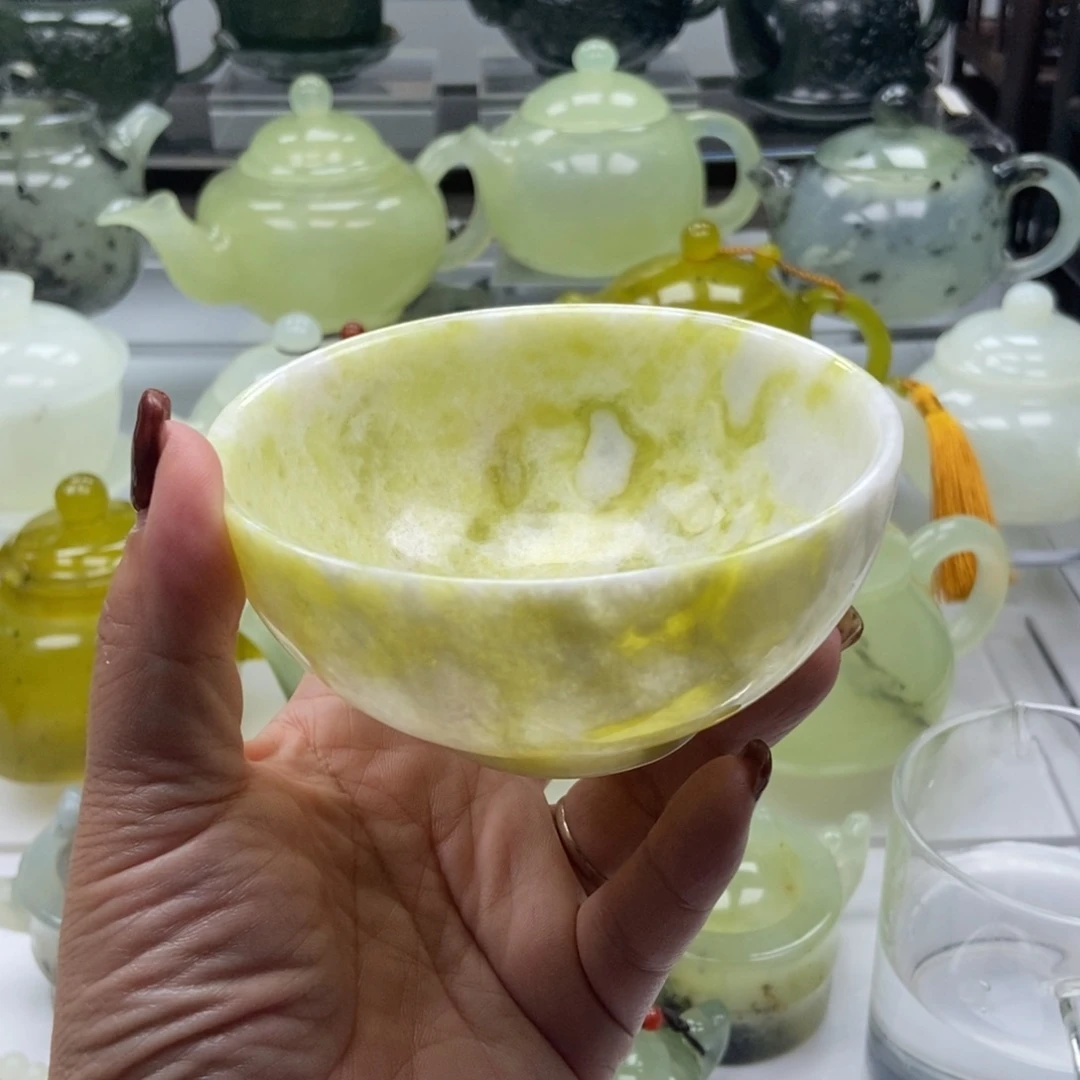 未镶嵌蛇纹石玉玉碗