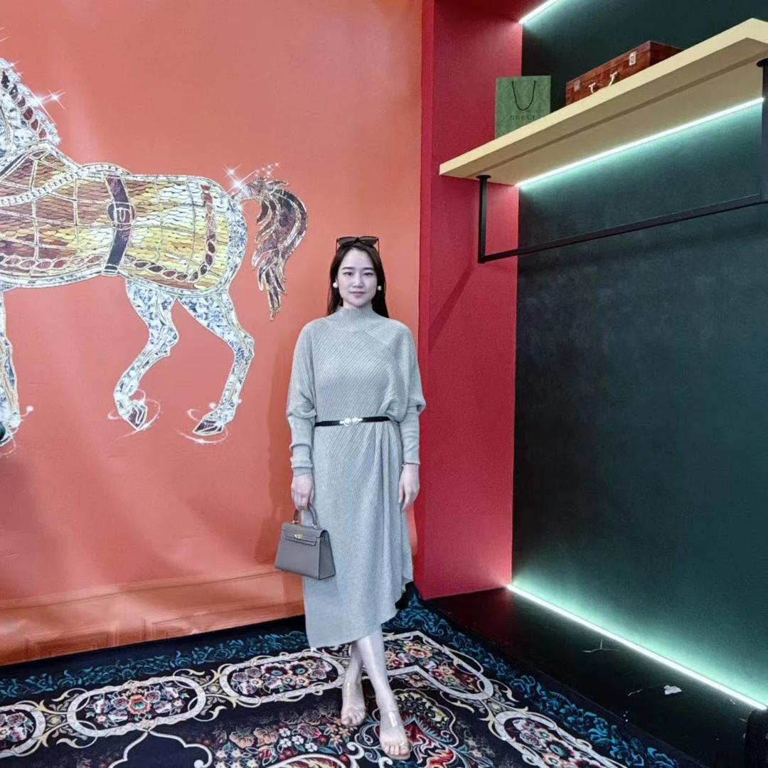 230多金大码气质减龄长款A字裙子女装设计感连衣裙女