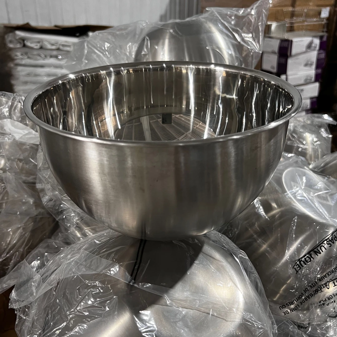 6-683 库存沙拉盆24CM 杂款颜色随机