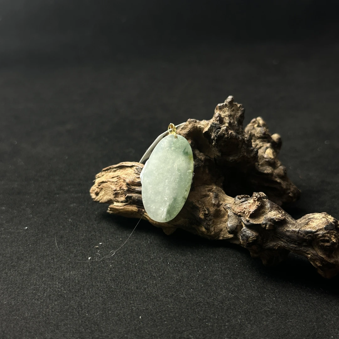 【诚翠拍品第一百一十八期午】翡翠98吊坠LLXZ0048金