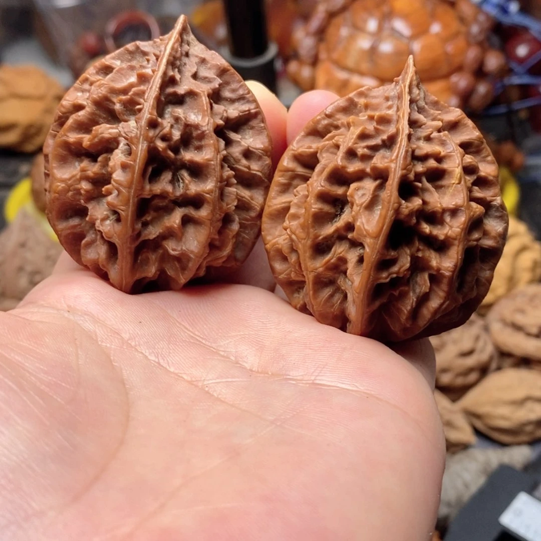 文玩核桃吊坠瑕疵17