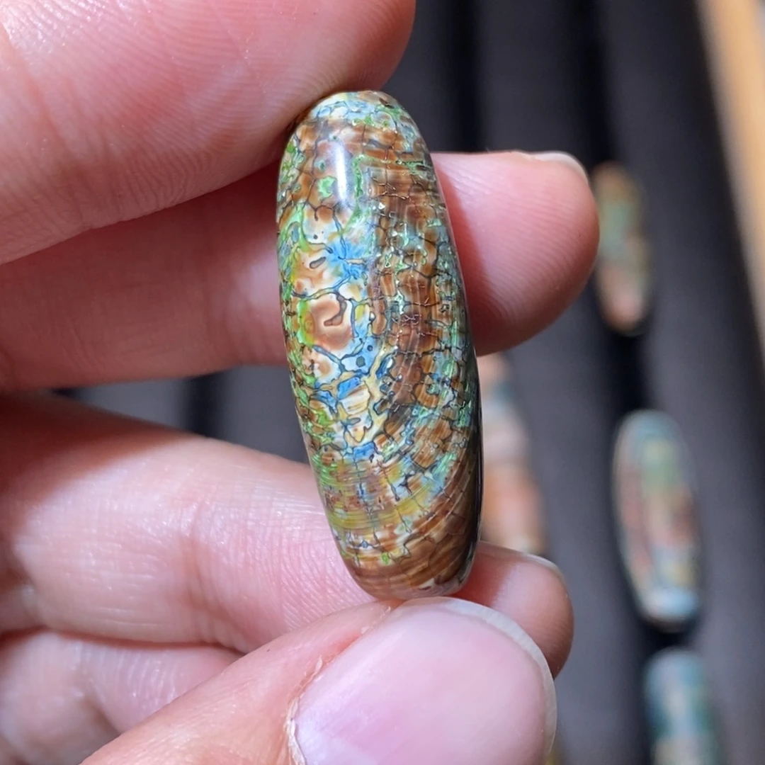 玛瑙/玉髓颈饰合金大*葱