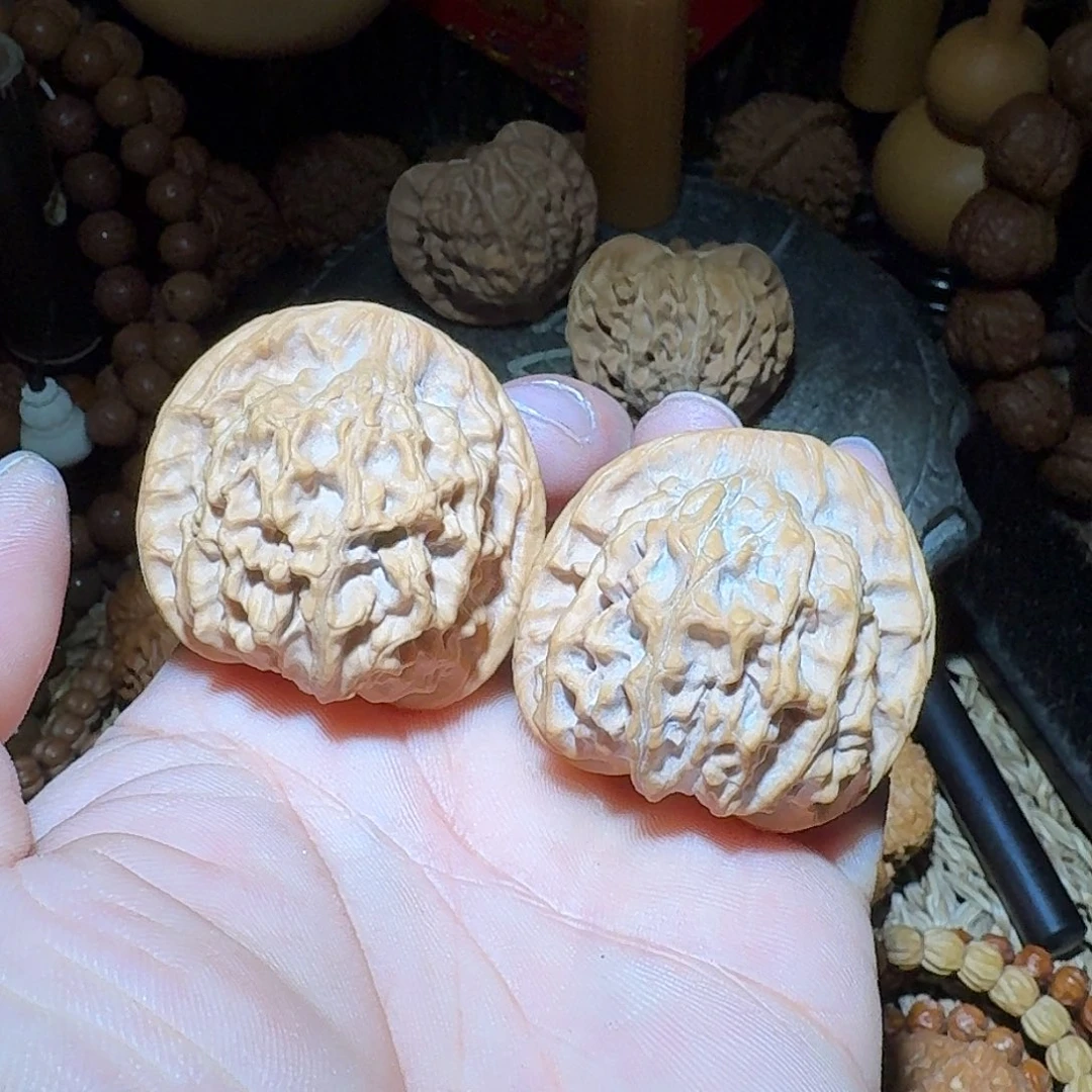 核桃41尺微修脸天地