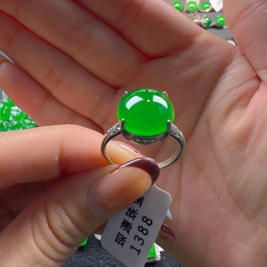 翡翠银S925镶嵌颈饰蛋面戒指