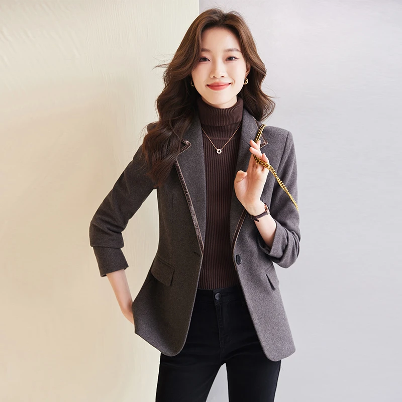 休闲毛呢西装外套女2025秋冬新款气质修身小个子夹棉西服上衣加厚