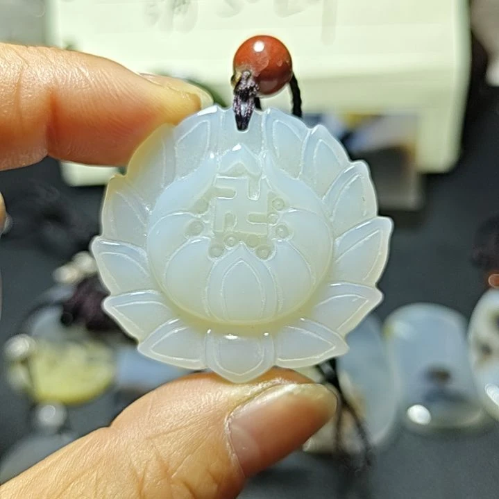 玛瑙/玉髓未镶嵌珠宝奇石