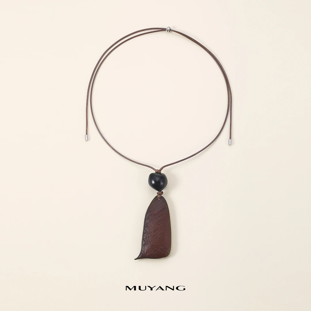 muyang/慕阳 钛钢棉绳项链 气质复古黑色时尚米果项链