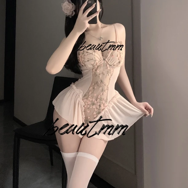 【beautmm】优雅刺绣碎花睡衣套装292