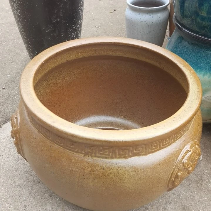 红陶小*白瑕疵一个盆子