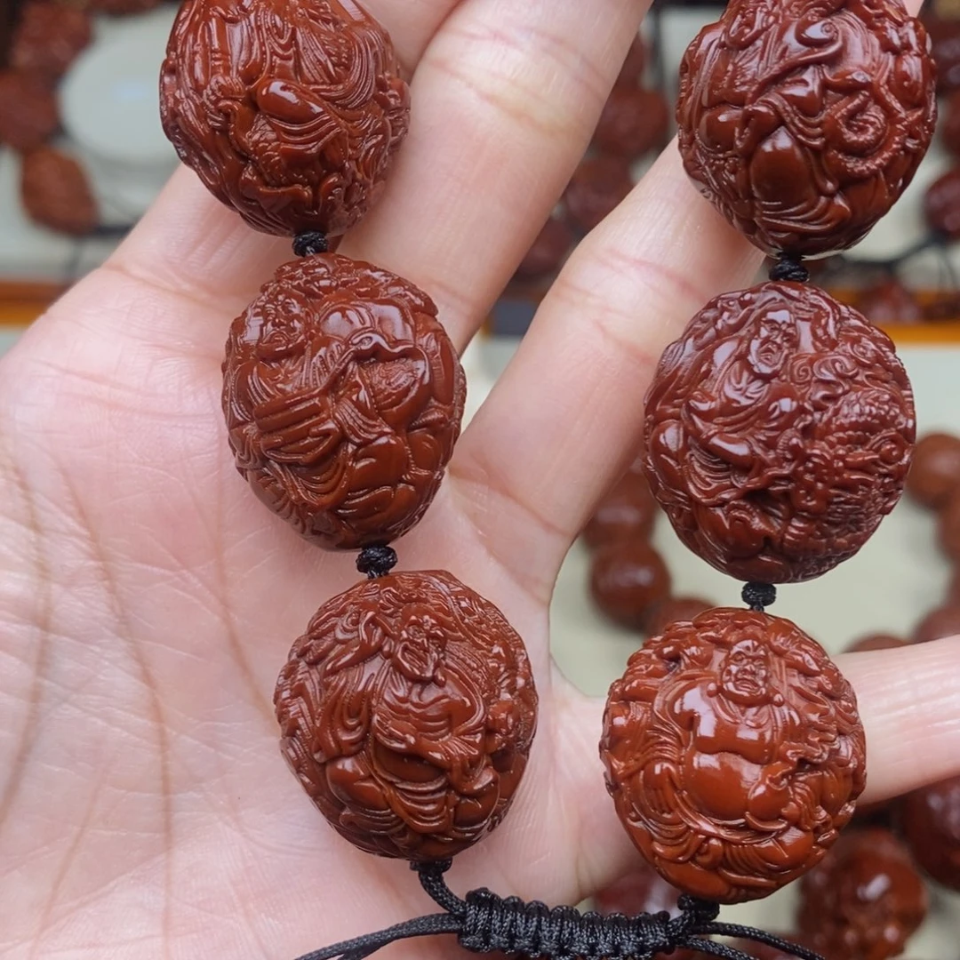 橄榄核吊坠天**和十八罗汉整身