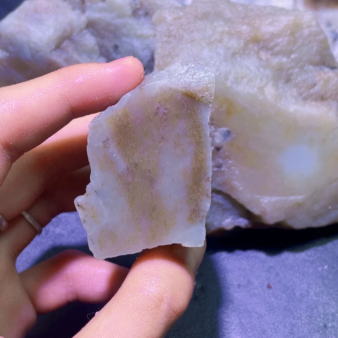未镶嵌和田玉珠宝半成品