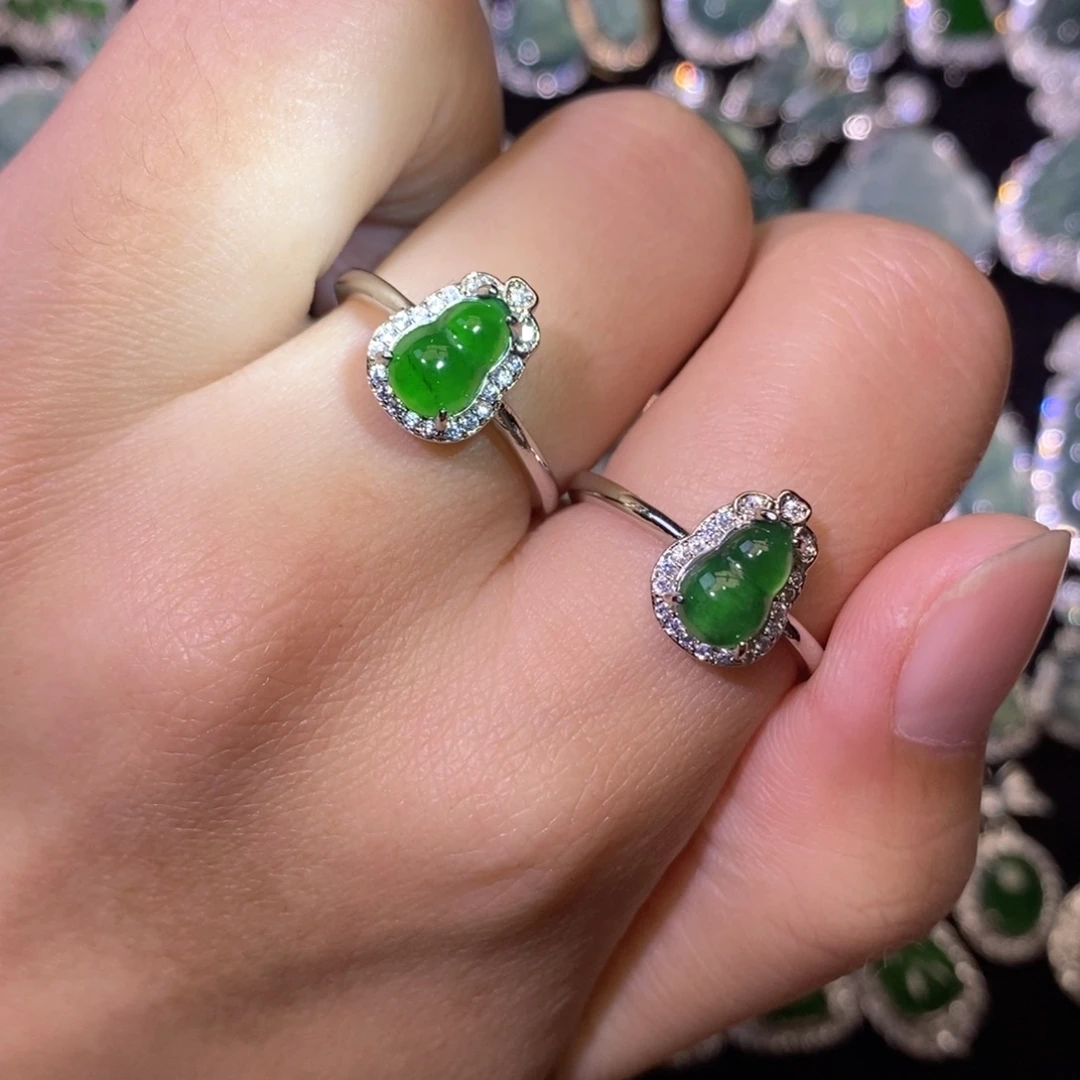 翡翠未镶嵌颈饰天然