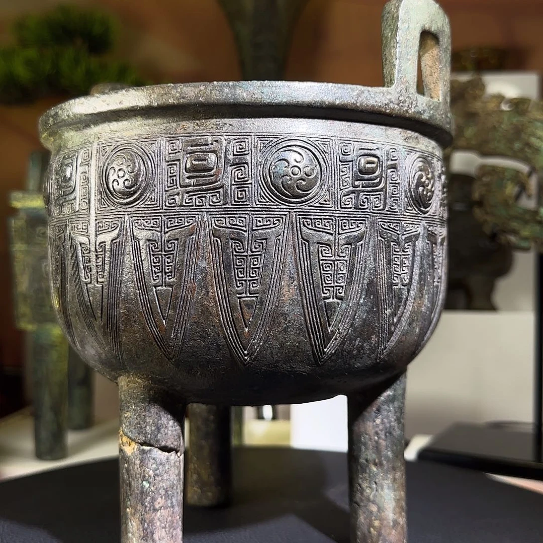 祥***化古铜鼎艺术品一件