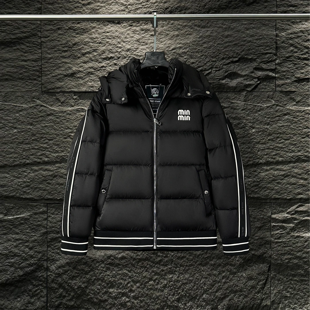 24611-【莲姐】-冬季新款设计师款简约刺绣小标加厚羽绒服外套