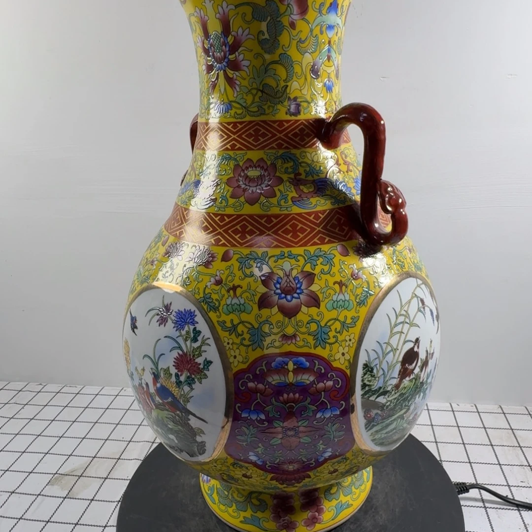 波***瓶粉彩花鸟纹陶瓷瓶