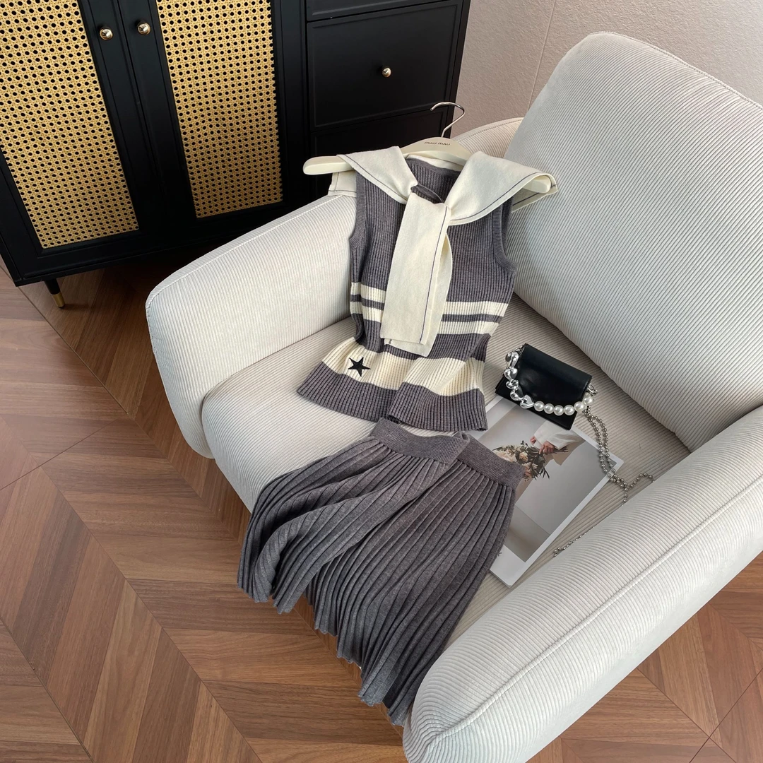 25夏新款法式文艺海军领披肩针织衫+半裙两件套DY6826