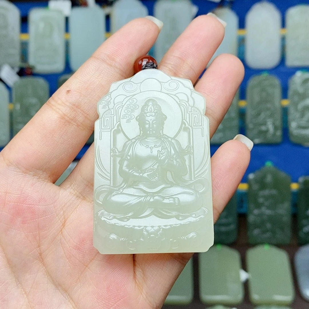 【闪购商品】颈饰未镶嵌和田玉
