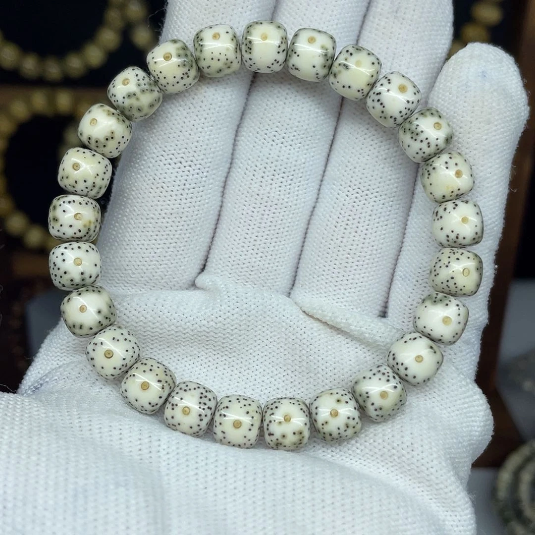 星月菩提吊坠9-8，青花双留白