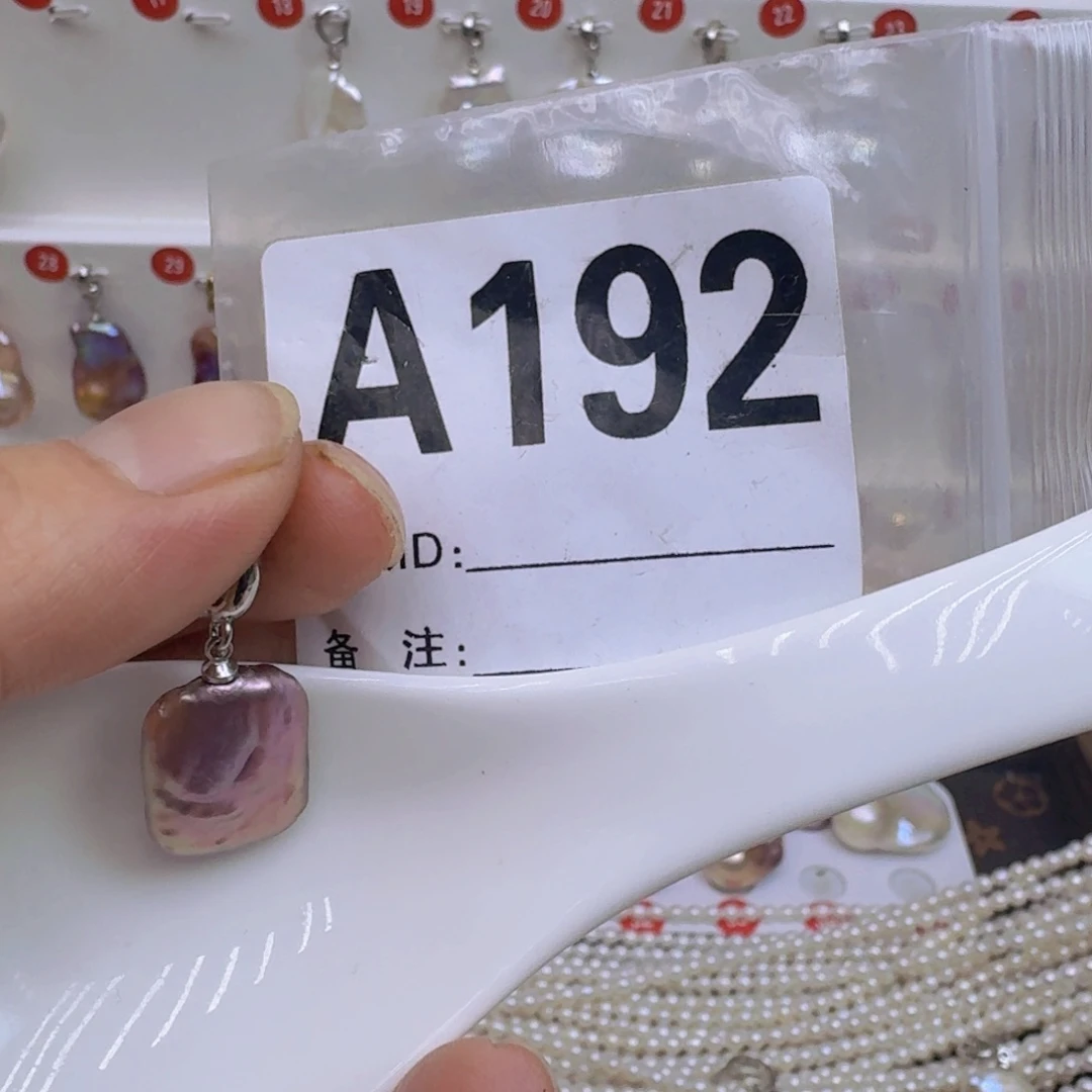 银S925镶嵌淡水珍珠巴洛克