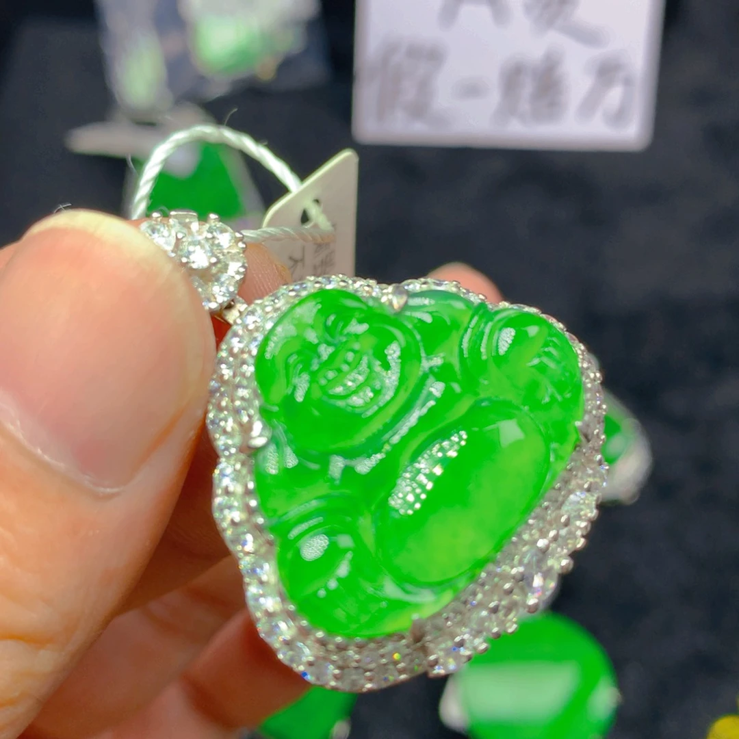 颈饰银S925镶嵌翡翠