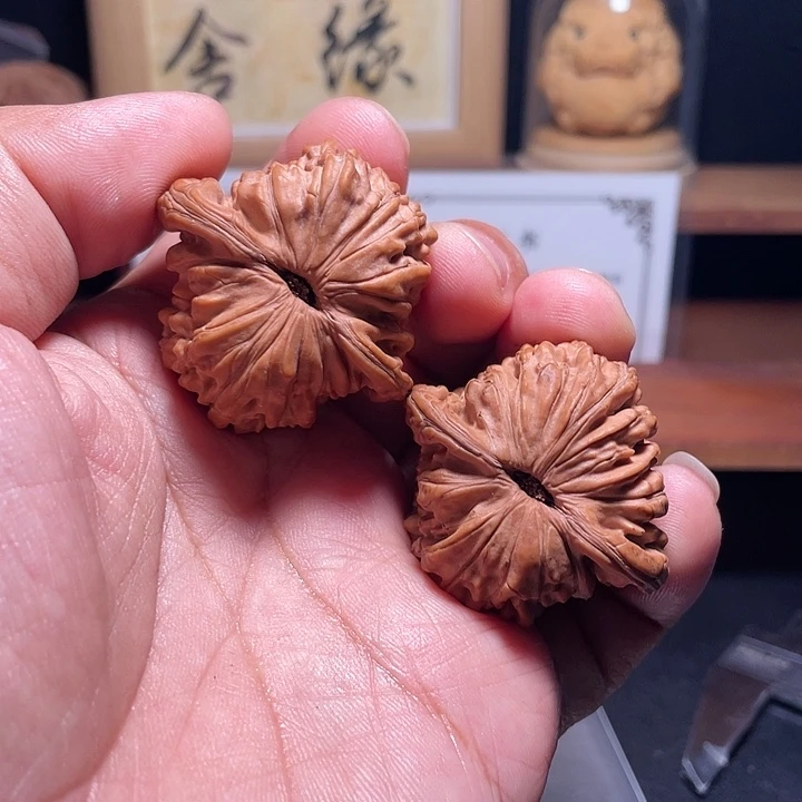 沉***。把件文玩核桃汉高楼40尺