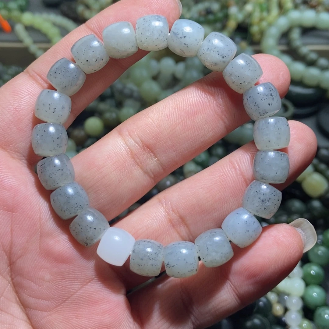 和田玉（糖玉）未镶嵌手链