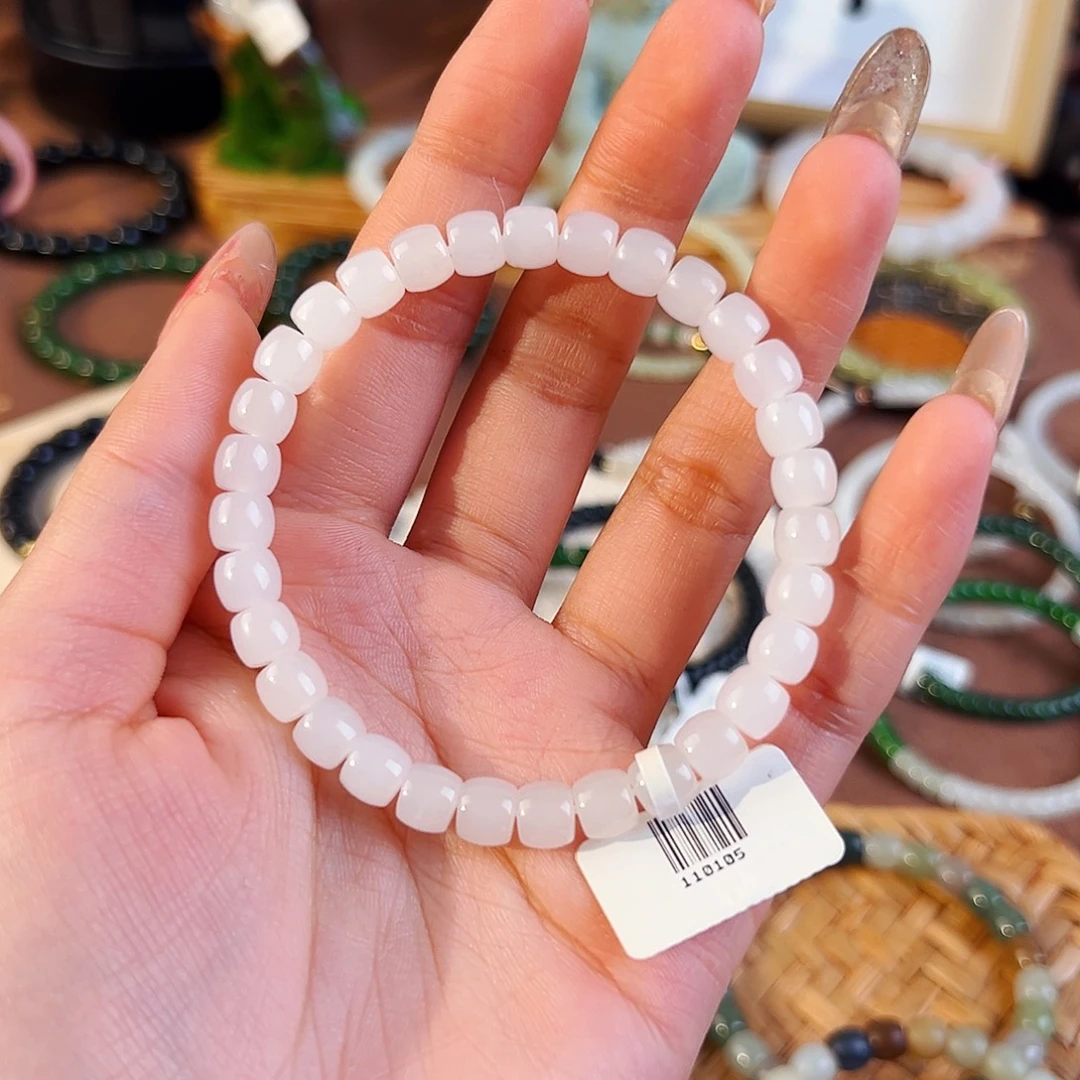 和田玉未镶嵌手串