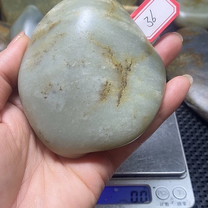 和田玉未镶嵌珠宝奇石36