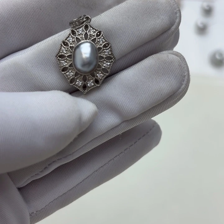 爱***的海水珍珠银S925镶嵌颈饰