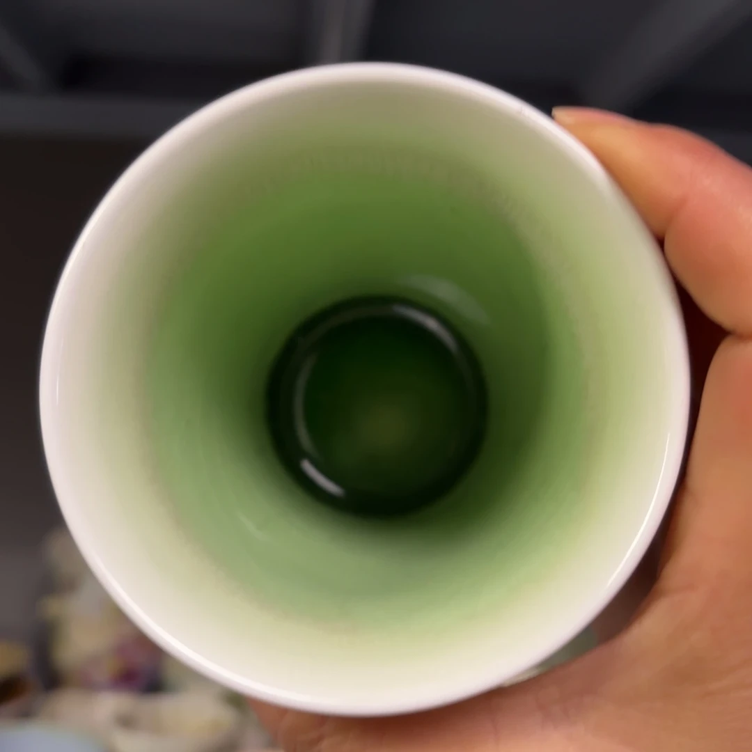景德镇纯手工制作陶瓷红**?