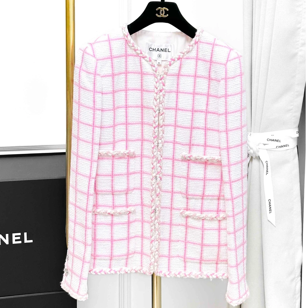 99新 Chanel/香奈儿 34码23C早春粉白格纹四口袋粗花呢外套