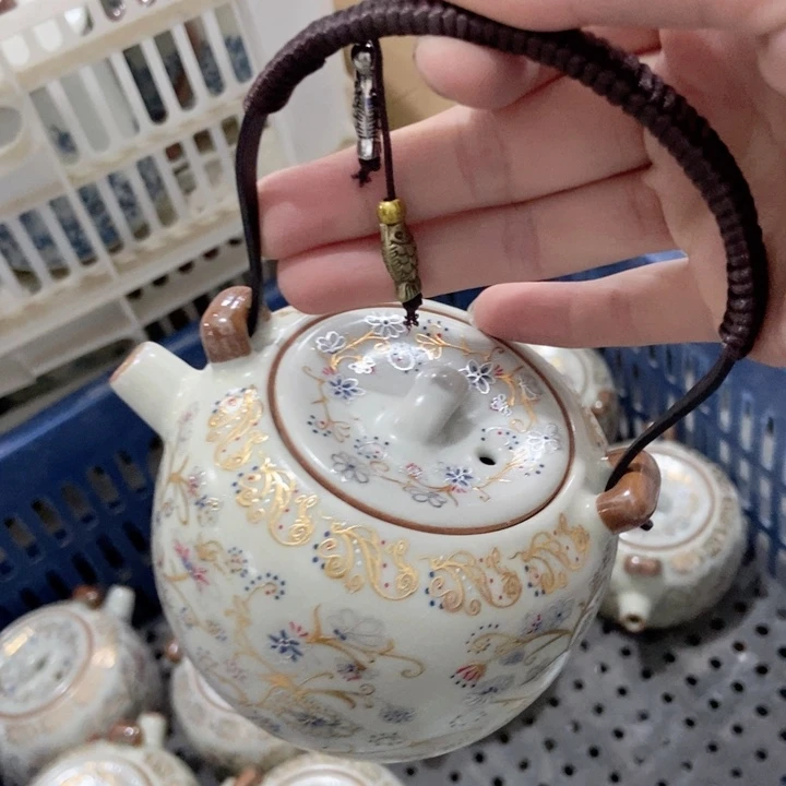 茶具微瑕，介意勿拍