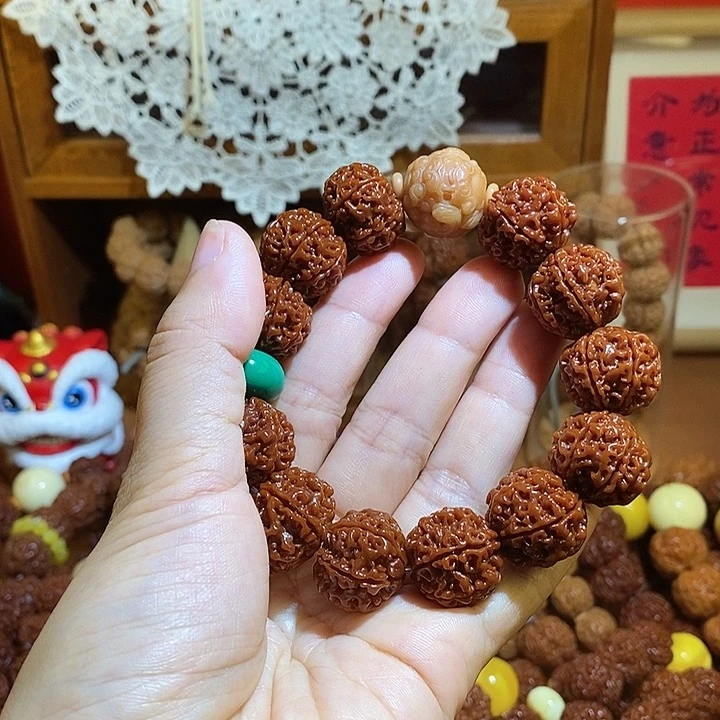 吊坠金刚菩提206玉华貔貅➕绿平安扣