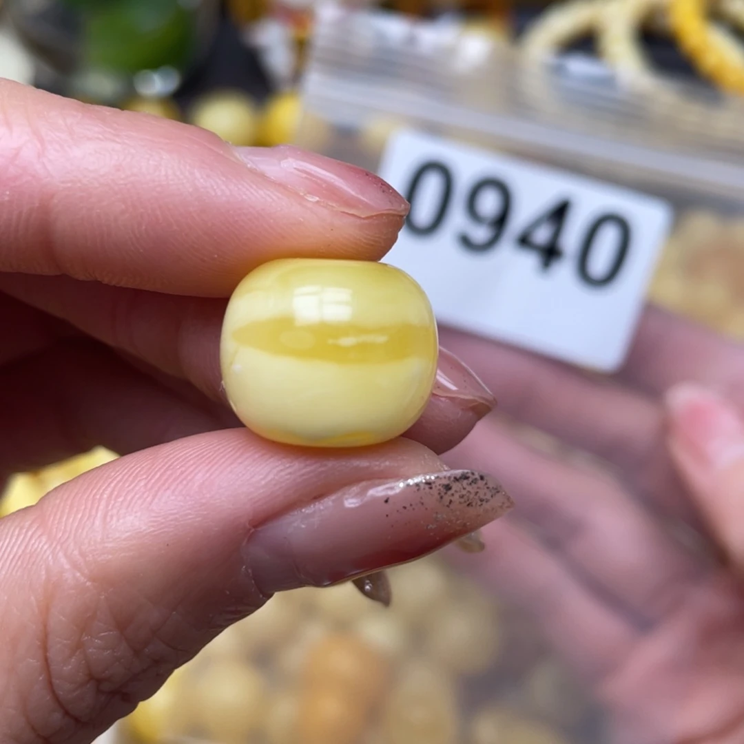 蜜蜡珠宝奇石未镶嵌16