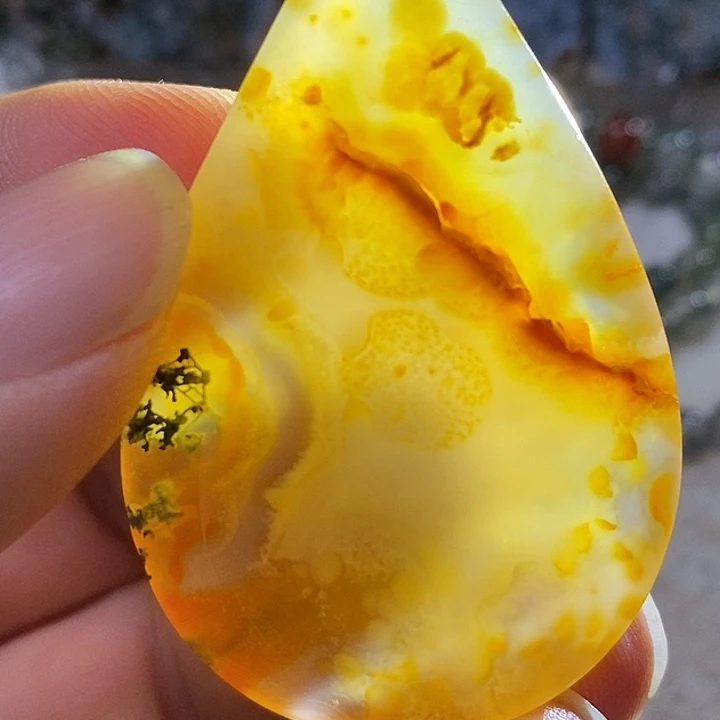 用***5未镶嵌颈饰玛瑙/玉髓