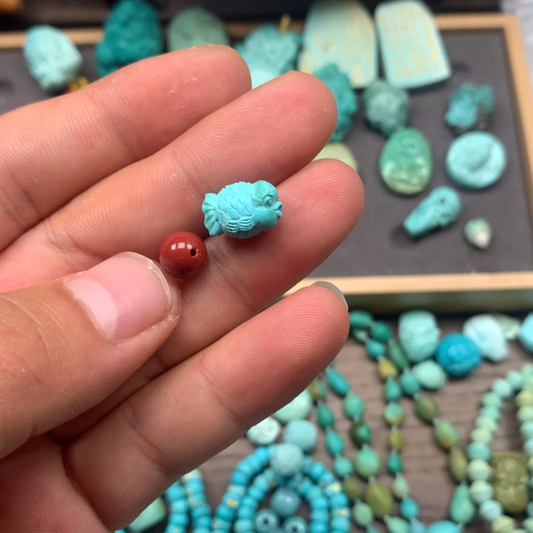 南红玛瑙雕刻未镶嵌