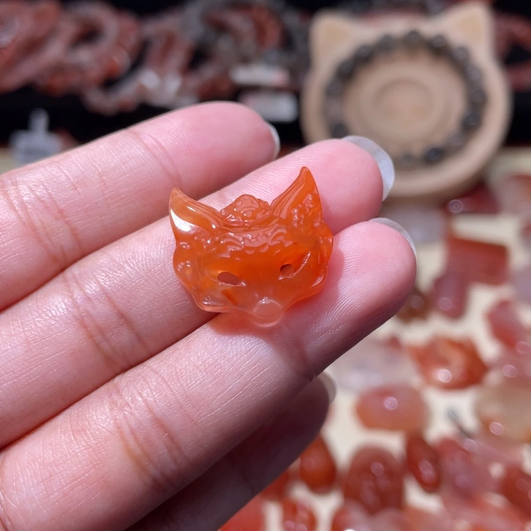 南红玛瑙狐狸面具打孔备注未镶嵌1332