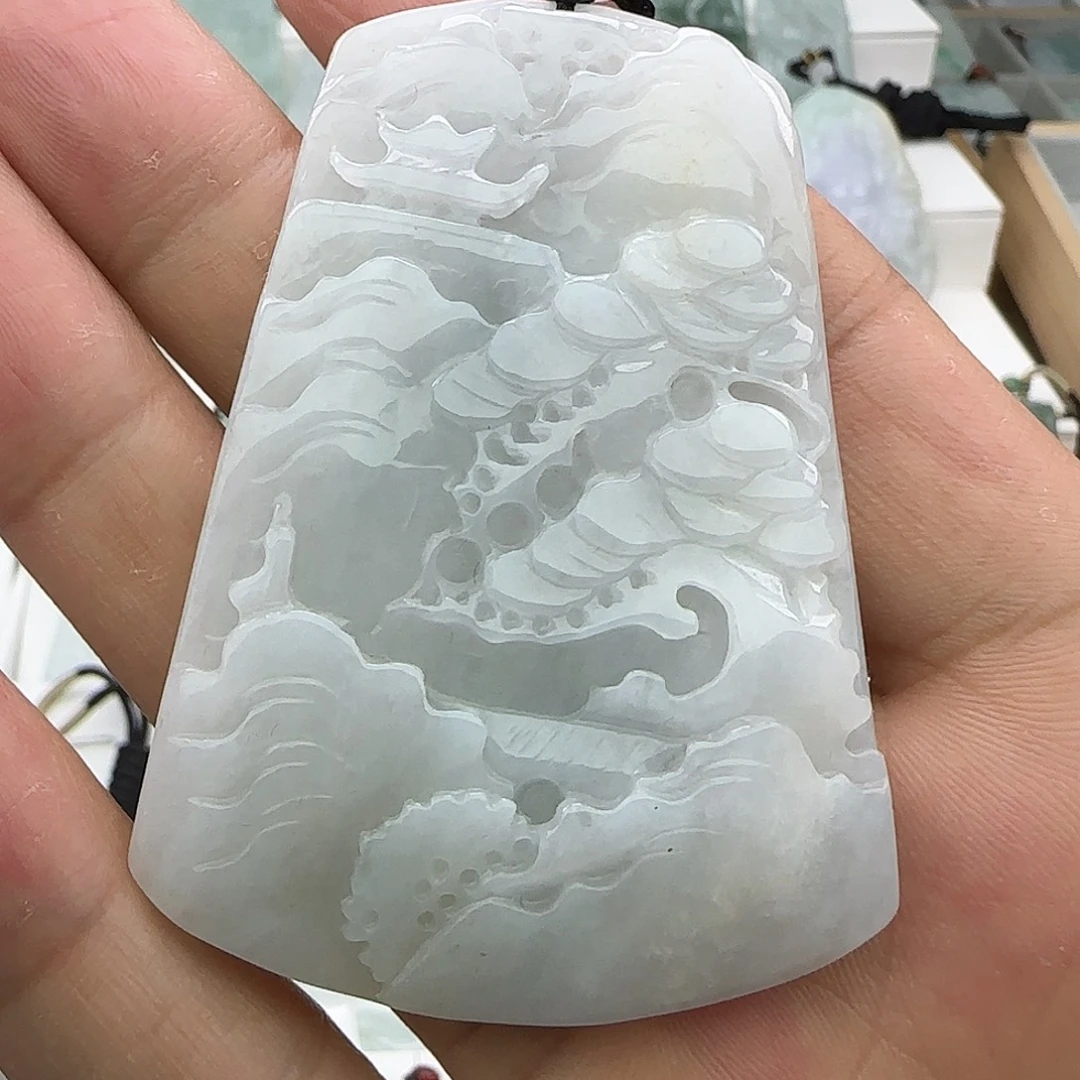 翡翠未镶嵌颈饰翡翠