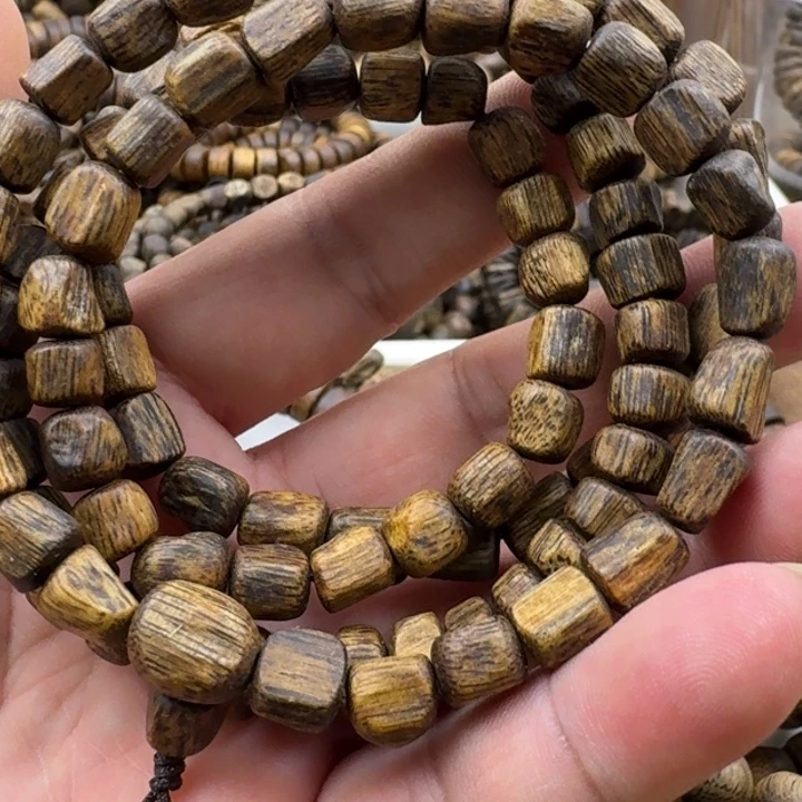 沉香手串乌身手串22克加