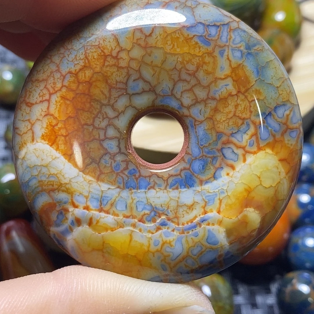 灰***带玛瑙/玉髓未镶嵌颈饰