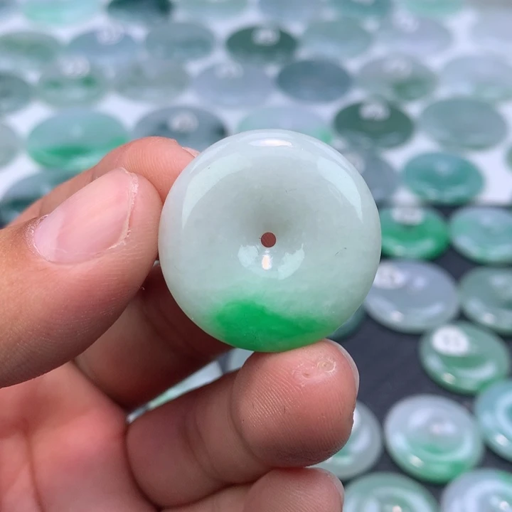 翡翠未镶嵌颈饰缅甸天然A货翡翠29.3-6.0