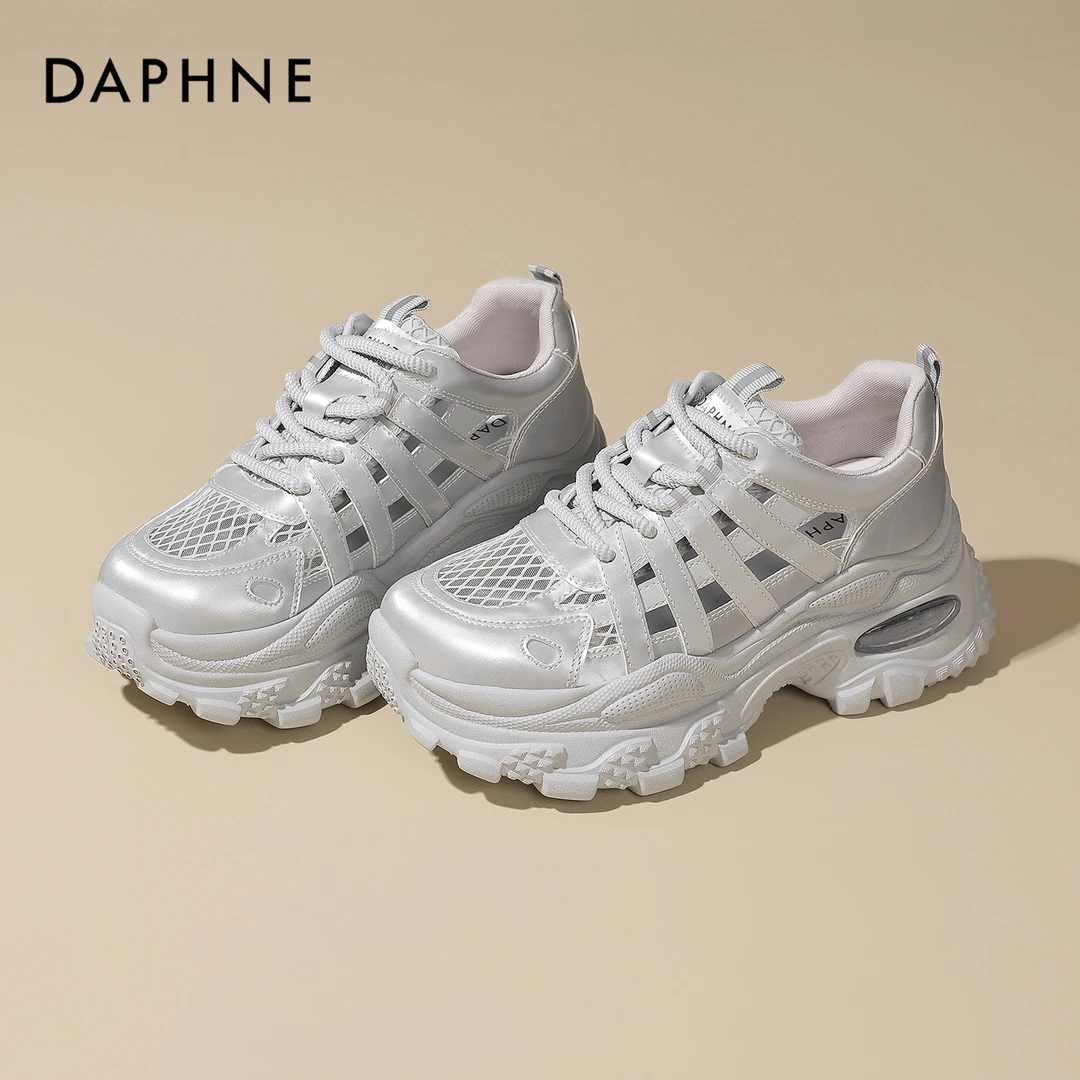 达芙妮女鞋2025年夏季新款厚底增高休闲老爹鞋透气镂空网面小白鞋