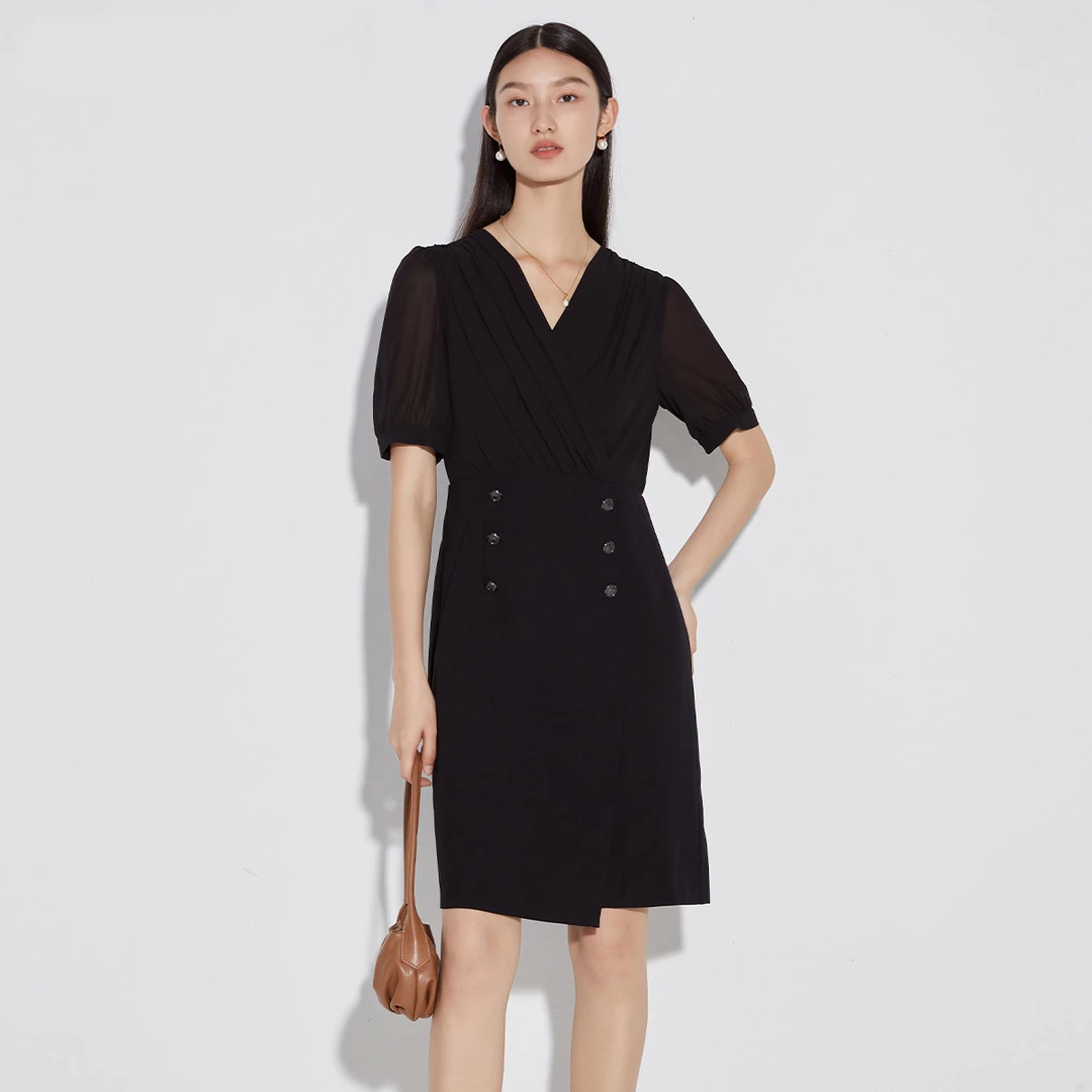 【九月专属】女装黑色通勤收腰赫本风V领高级感小黑裙法式M510250