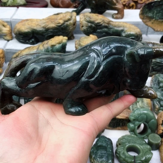 未镶嵌岫岩河磨玉（透闪石质玉）把件舵***G